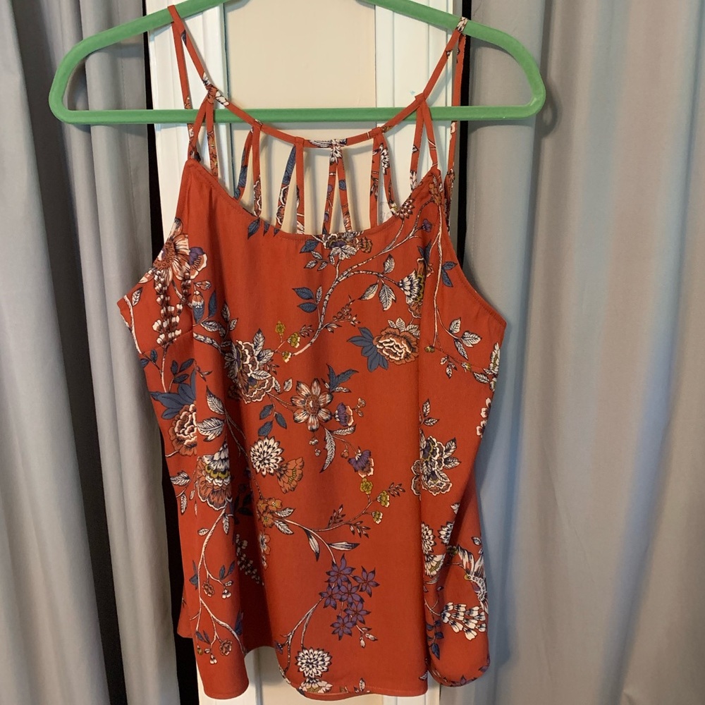 NWOT Maurices strappy tank
